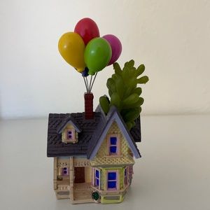 Up House Figurine